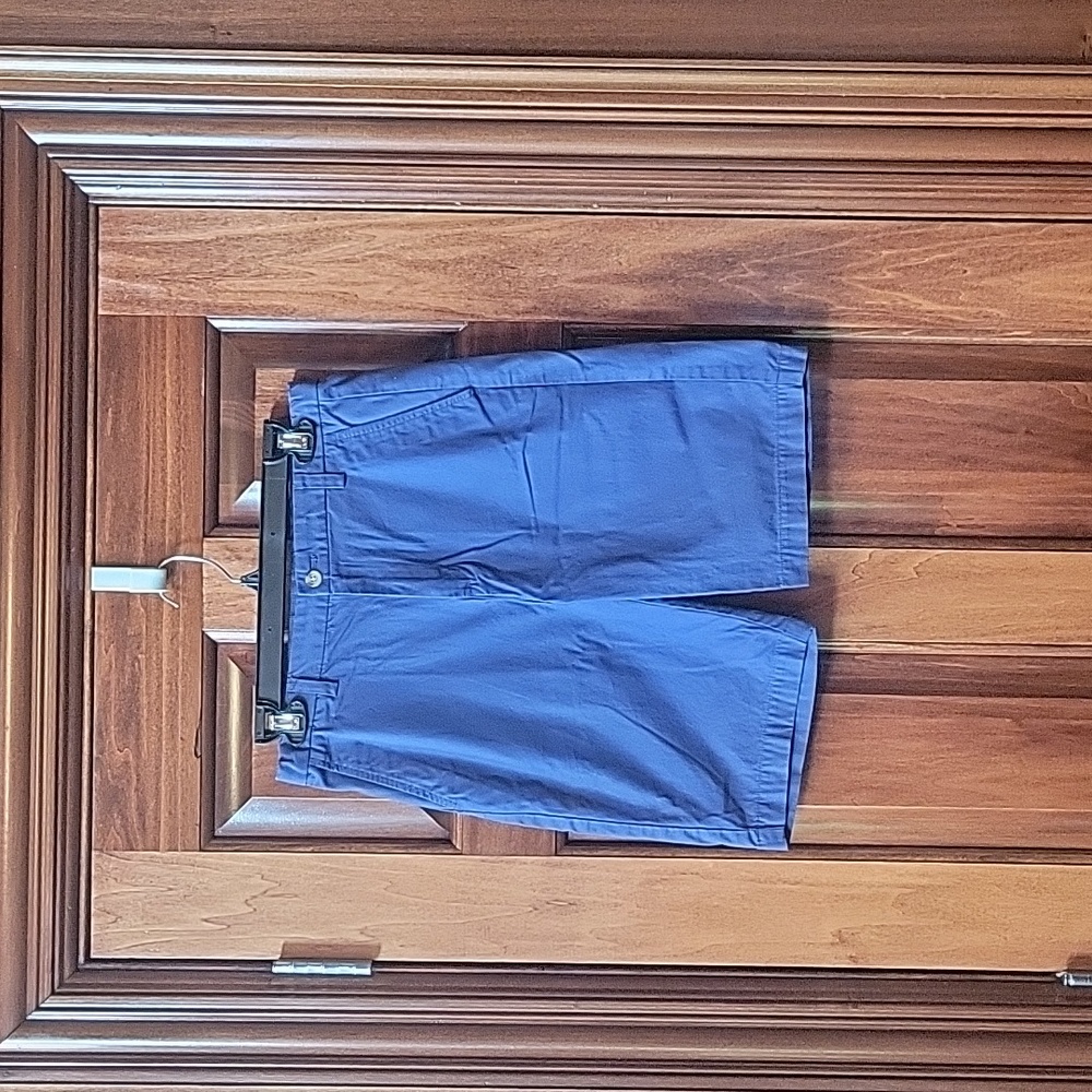Boys Vineyard Vines Shorts Size 16